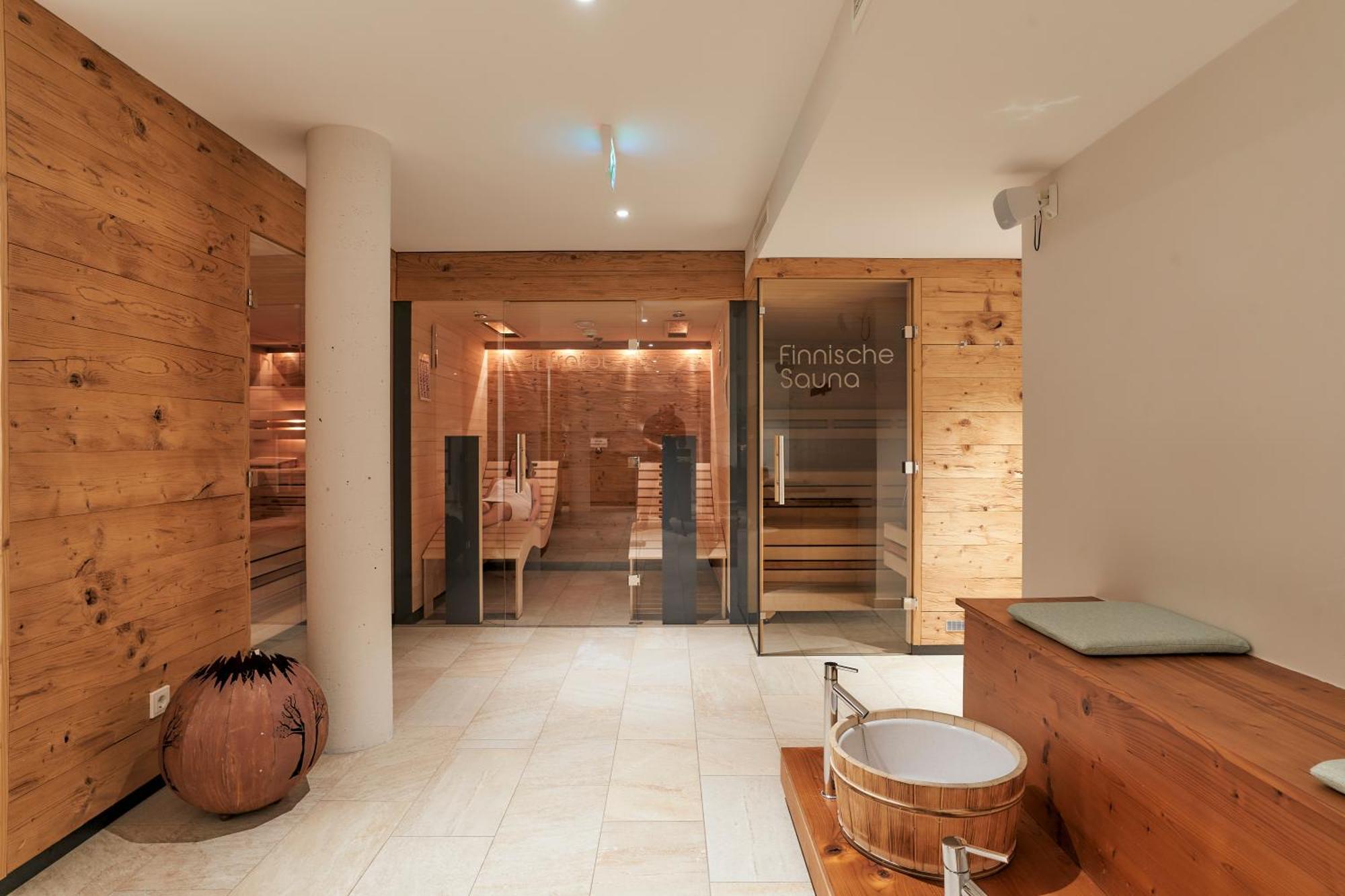 Adler Alpen Apartments Шрунс Экстерьер фото